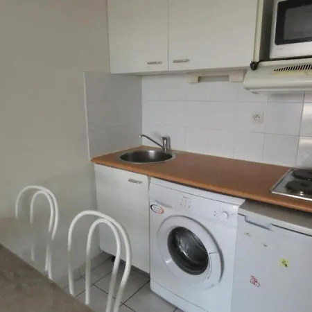 T2 Cabine avec Terrasse et Parking Privé à Sète - FR-1-472-103 *
