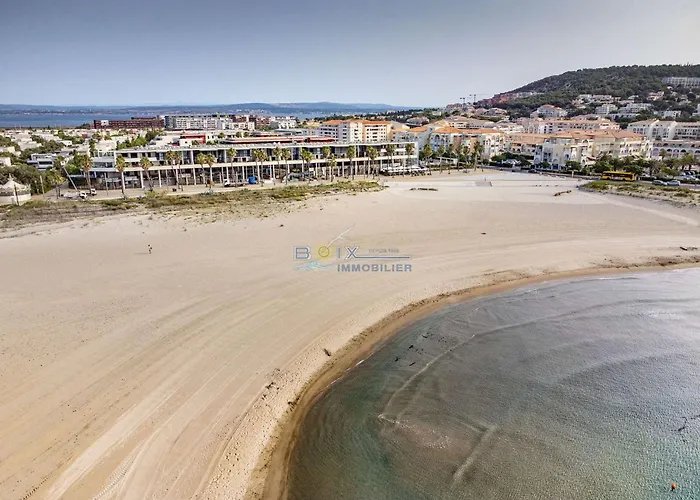 T2 Cabine Avec Terrasse Et Parking Prive A Sete - Fr-1-472-103 Sète